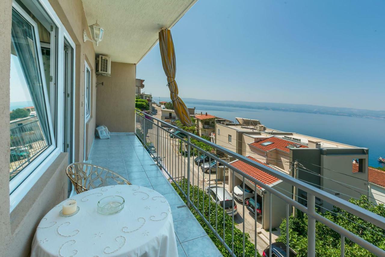 Apartment Marijana Omiš Eksteriør billede